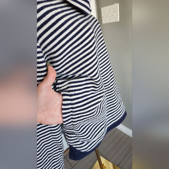 Tommy Hilfiger Navy and white striped sweater - Size Small - Picture 6 of 6